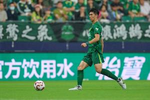 北青：吴少聪能否出战东亚杯待命，若伤情不严重将归队